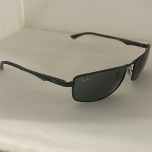 Ray-Ban sunglasses RB 3498